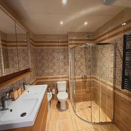 Apartman Flora *